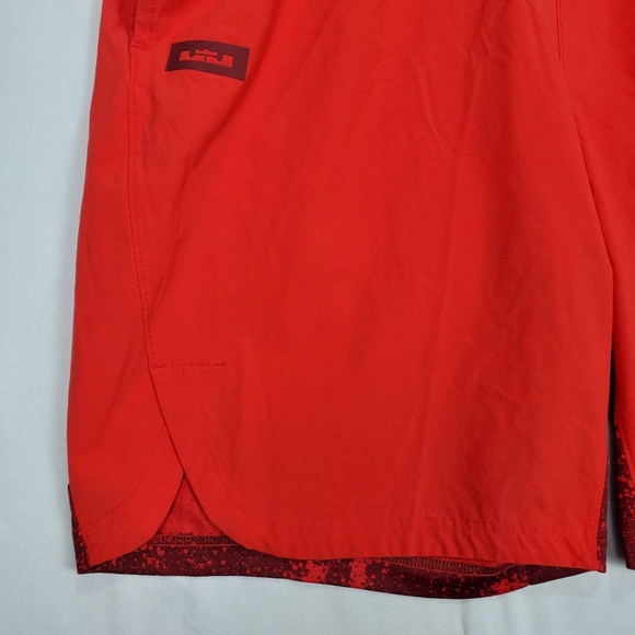 Nike Sheild LeBron James Red Basketball Boys Gym Shorts Size 4XL - Picture 4 of 16